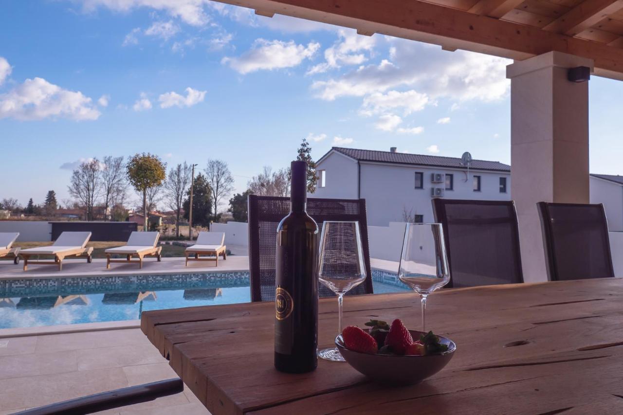 Villa Lydia Marčana Esterno foto