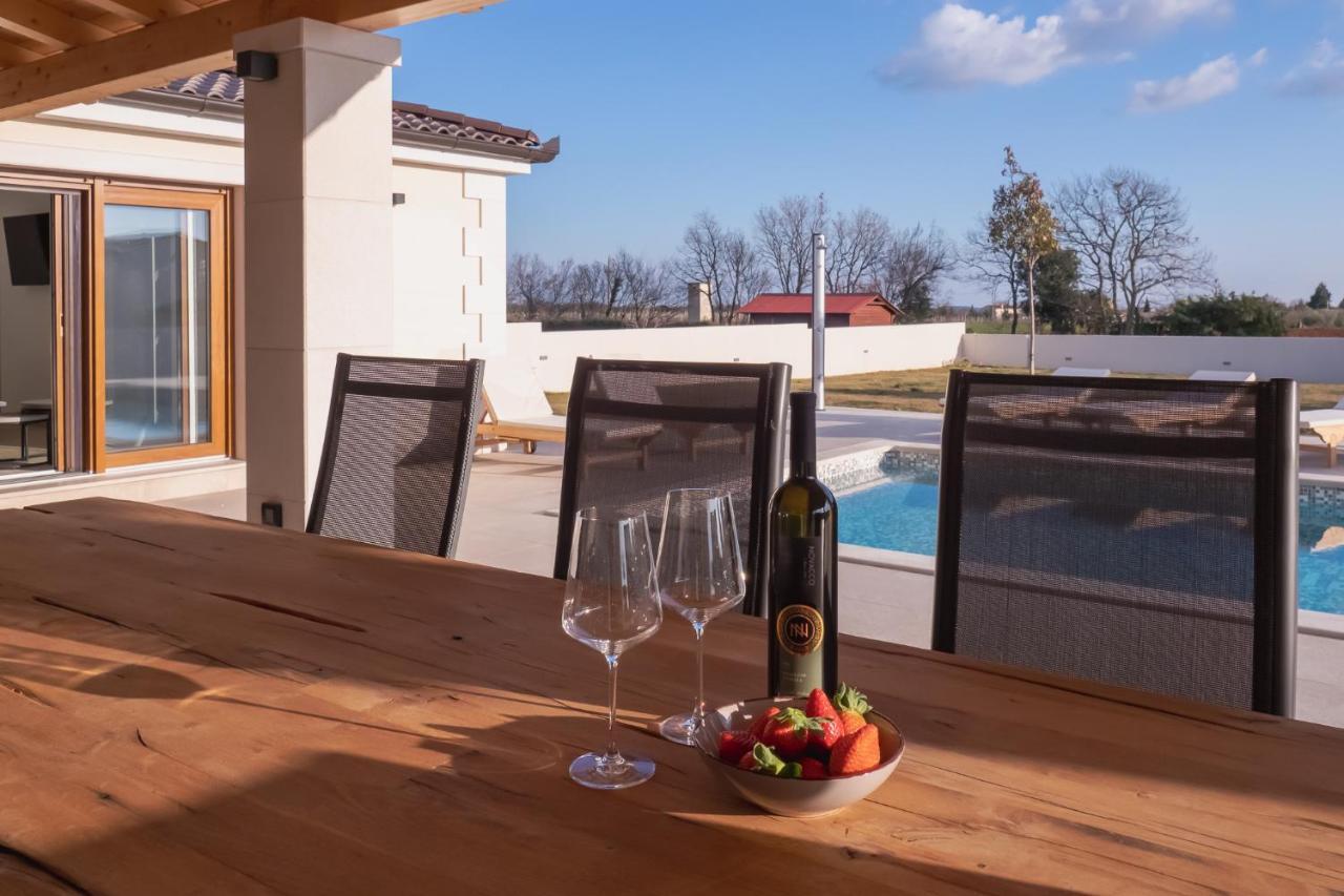 Villa Lydia Marčana Esterno foto
