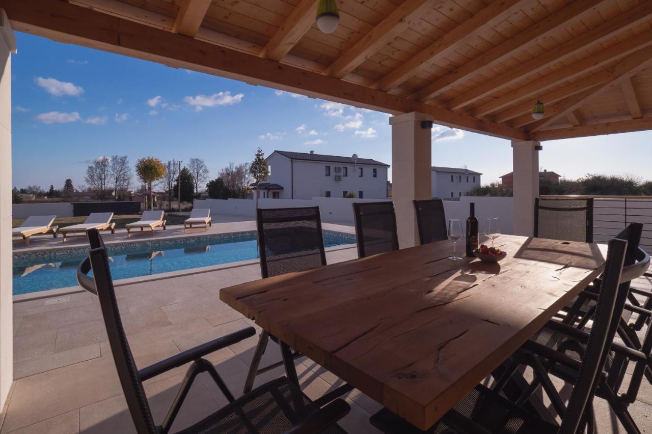 Villa Lydia Marčana Esterno foto